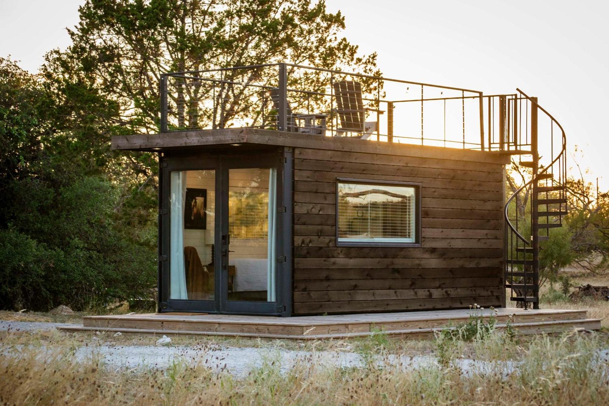 New The Perry Cozy Container Home Fredericksburg Zewnętrze zdjęcie